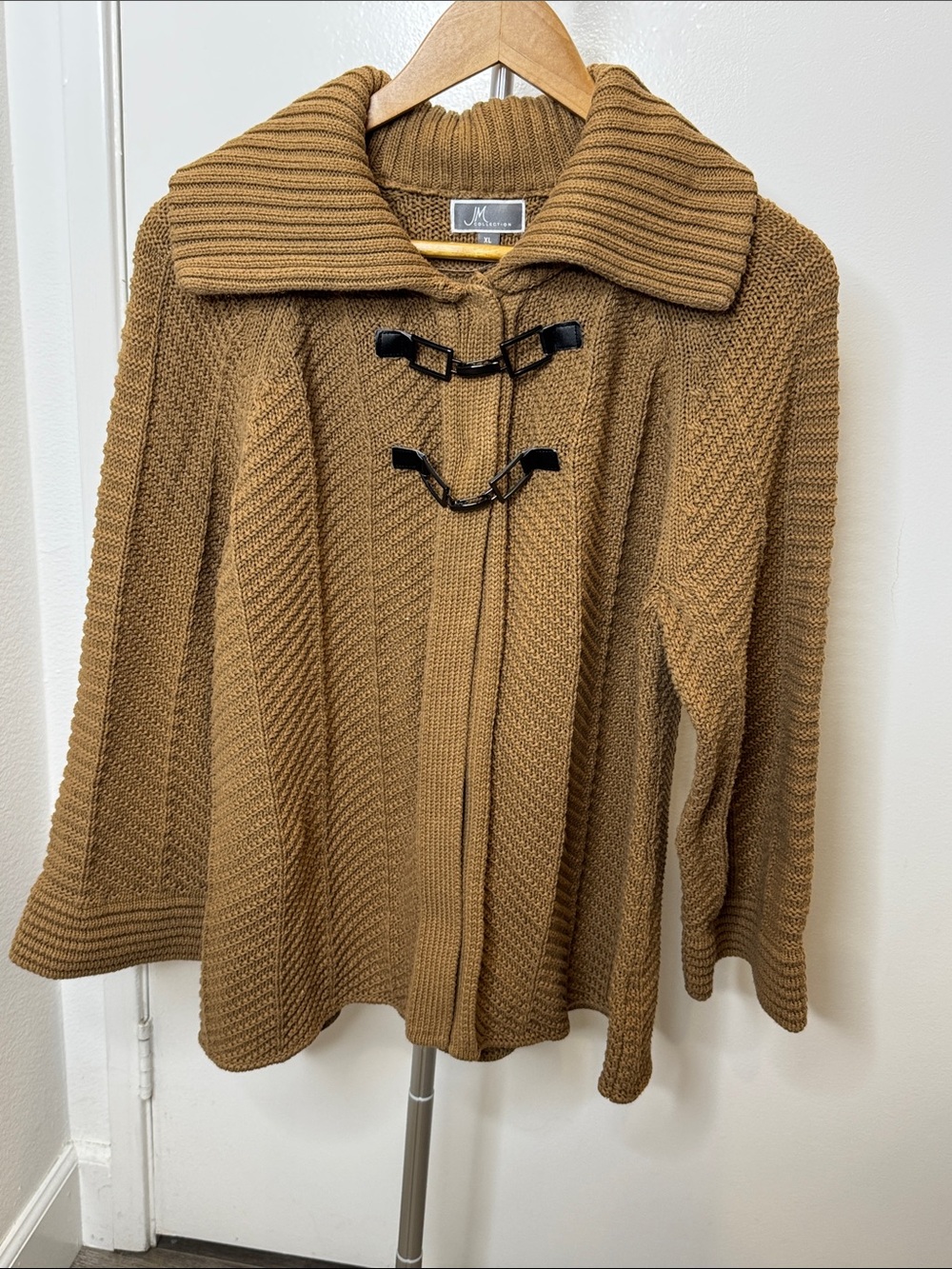 JM Collection XL Camel Toggle Knit Cardigan Boho Chunky Relaxed Fit